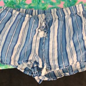 Vineyard vines shorts